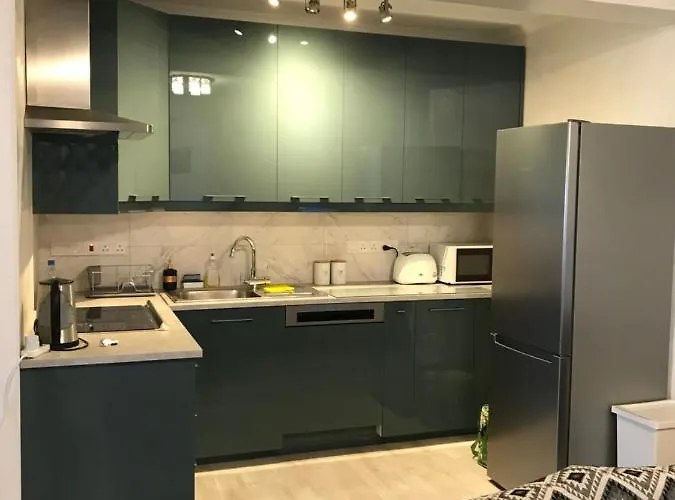 Galaxy Court Modern Lemesos