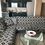 Galaxy Court Modern Лимасол